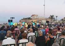 Más de 3.000 espectadores disfrutan en Peñíscola del Street Jazz Weekend en su segunda edición