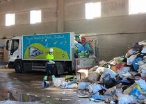 La Policía Local de Peñíscola destruye más de 47.000 artículos procedentes del "top manta"