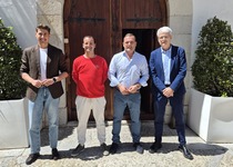 Los máximos representantes de Les Danses en honor a la Virgen de la Ermitana serán los mantenedores de las Fiestas Patronales de este 2026