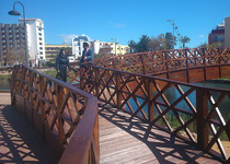 Peñíscola estrena mejoras en el puente de madera del Ullal de l’Estany
