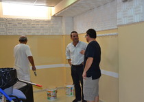 El Ayuntamiento de Peñíscola, tras realizar varias obras de mejora en el colegio, procede a pintar la Escuela de Música