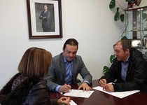 El Ayuntamiento de Peñíscola firma un convenio  de colaboración con la residencia concertada de   la tercera edad ubicada en el municipio