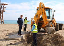 El Ayuntamiento de Peñíscola prosigue los trabajos tras el temporal marítimo 