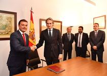 El Ministerio de Fomento cede al Ayuntamiento de Peñíscola un tramo de N340 para ampliar la zona industrial y facilitar la creación de un centenar de nuevos puestos de trabajo